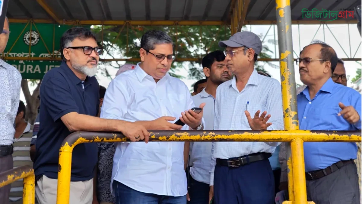 হাতিরঝিল পরিচ্ছন্ন করা হয়